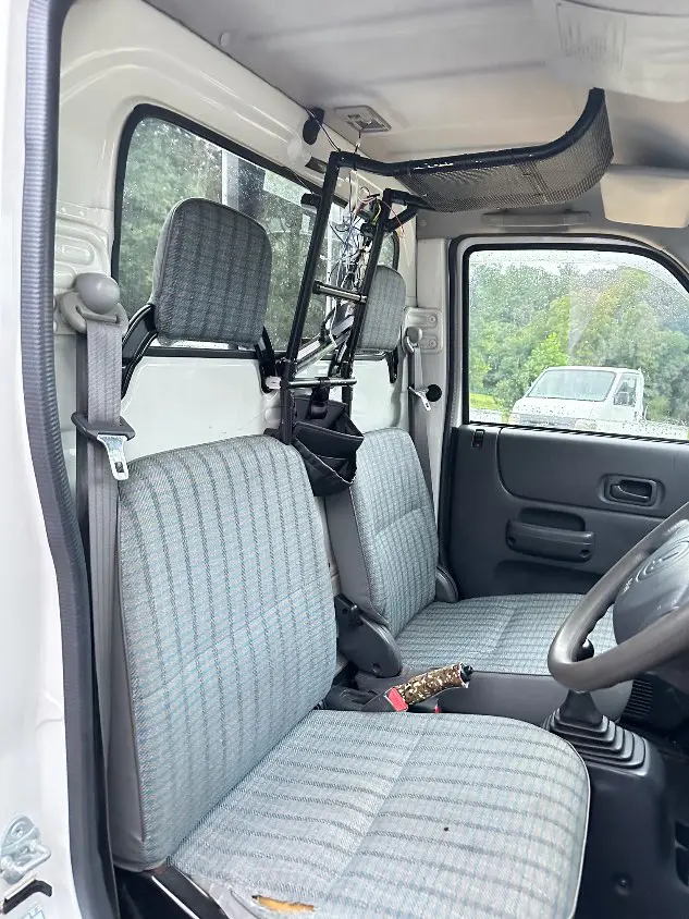 2001 Honda Acty 4WD, a white Kei Truck, for sale at Mayberry Mini Trucks in Mount Airy, NC (photo 18 of 20)