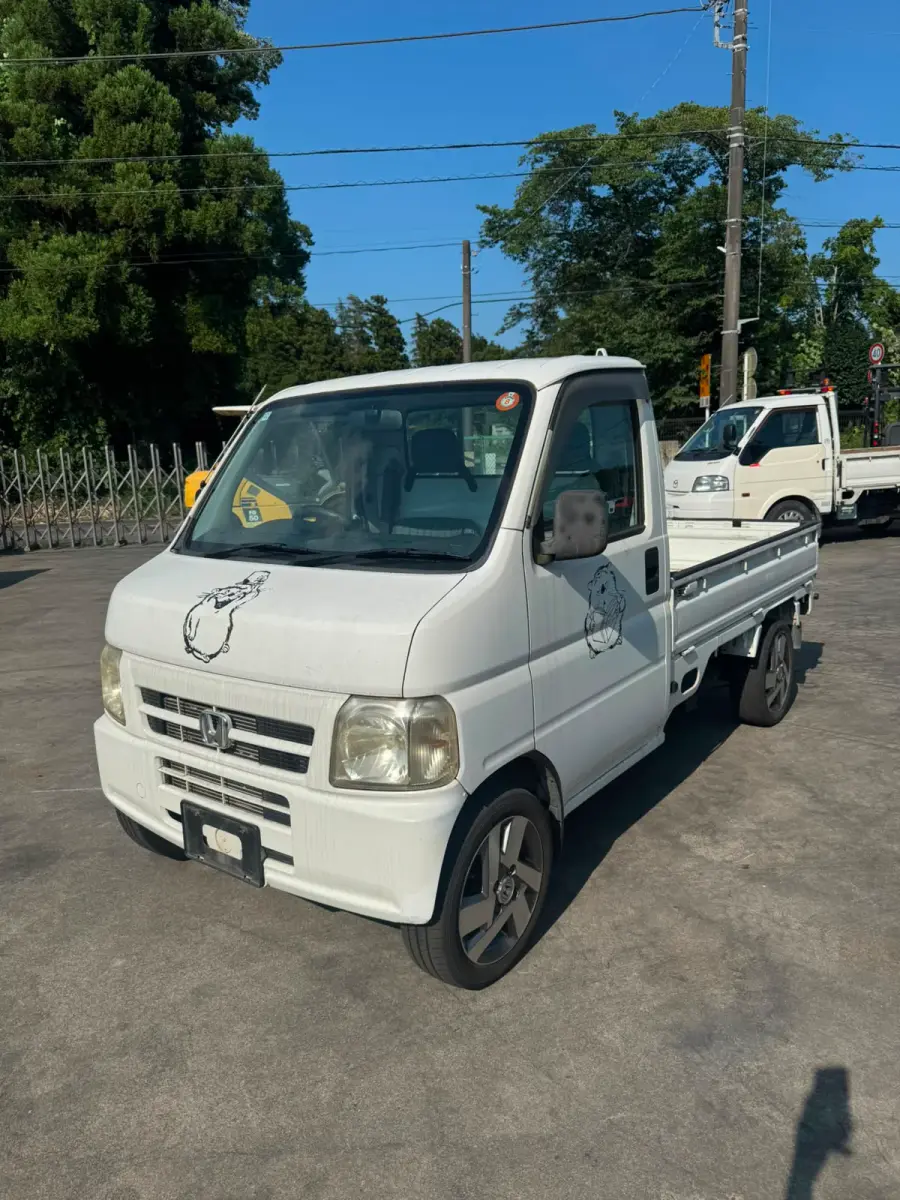 2001 Honda Acty 4x2 A/T, a white Kei Truck, for sale at Skyline Kei Trucks in Houston, TX (photo 2 of 12)