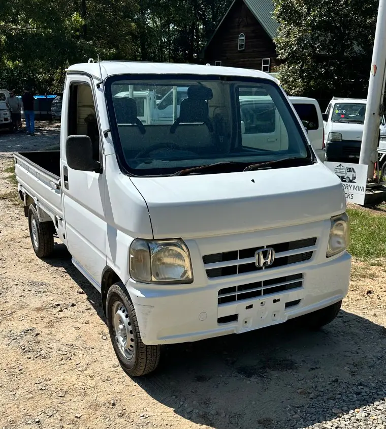 2001 Honda Acty Attack 4WD, a white Kei Truck, for sale at Mayberry Mini Trucks in Mount Airy, NC (photo 3 of 15)