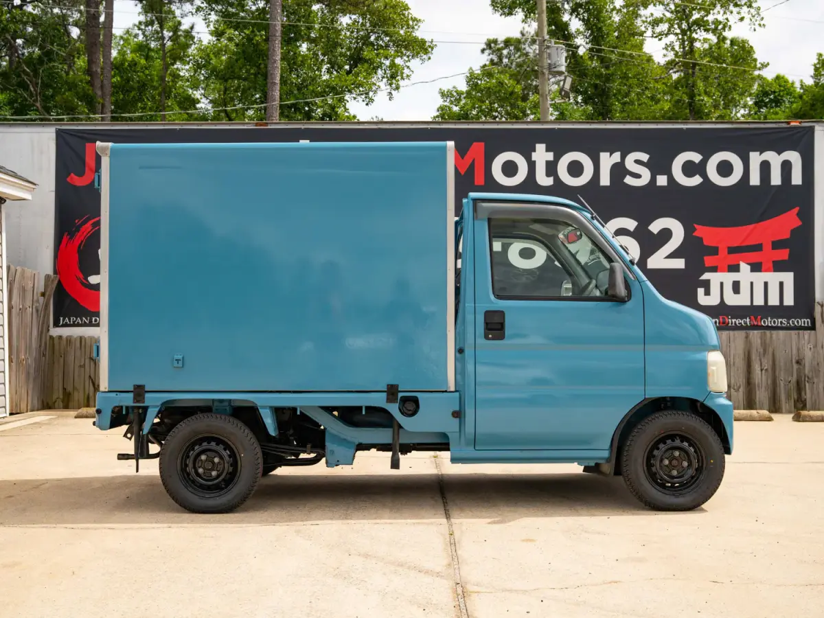 2001 Honda Acty Refrigerated Box Truck, a blue Kei Truck, for sale at Japan Direct Motors in Irmo, SC (photo 6 of 18)