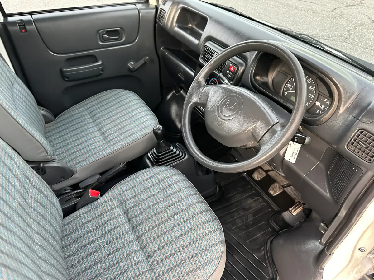 2001 Honda Acty SDX 4WD, a Kei Truck, for sale at Tokyo Motors DC in Boyds, MD (photo 10 of 15)