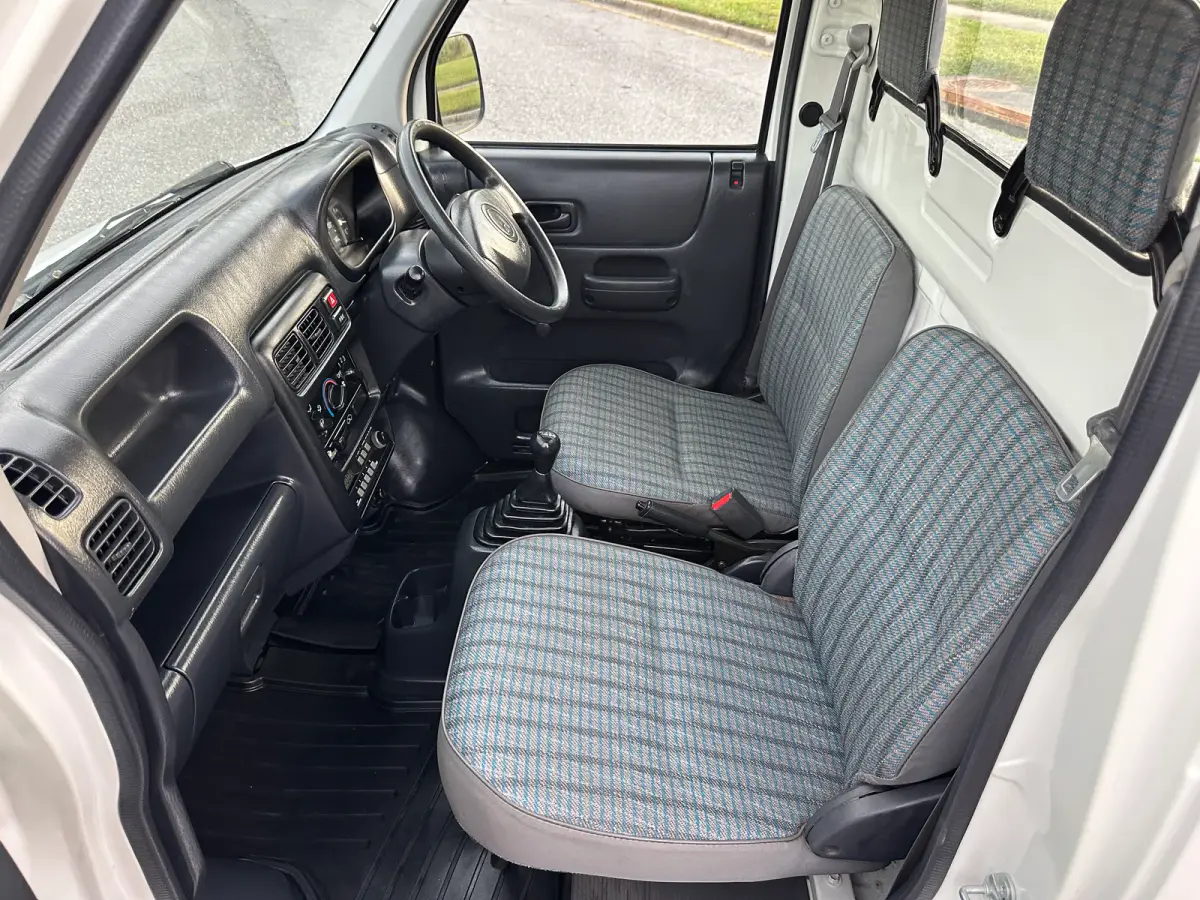 2001 Honda Acty SDX 4WD, a Kei Truck, for sale at Tokyo Motors DC in Boyds, MD (photo 12 of 15)