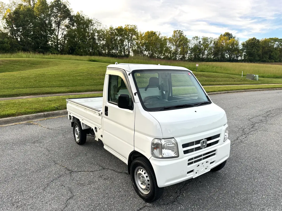 2001 Honda Acty SDX 4WD, a Kei Truck, for sale at Tokyo Motors DC in Boyds, MD (photo 8 of 15)