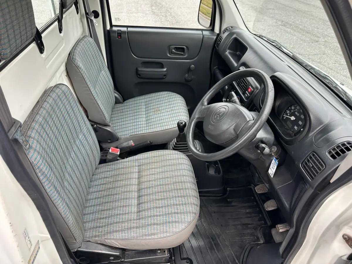 2001 Honda Acty SDX 4WD, a Kei Truck, for sale at Tokyo Motors DC in Boyds, MD (photo 11 of 17)
