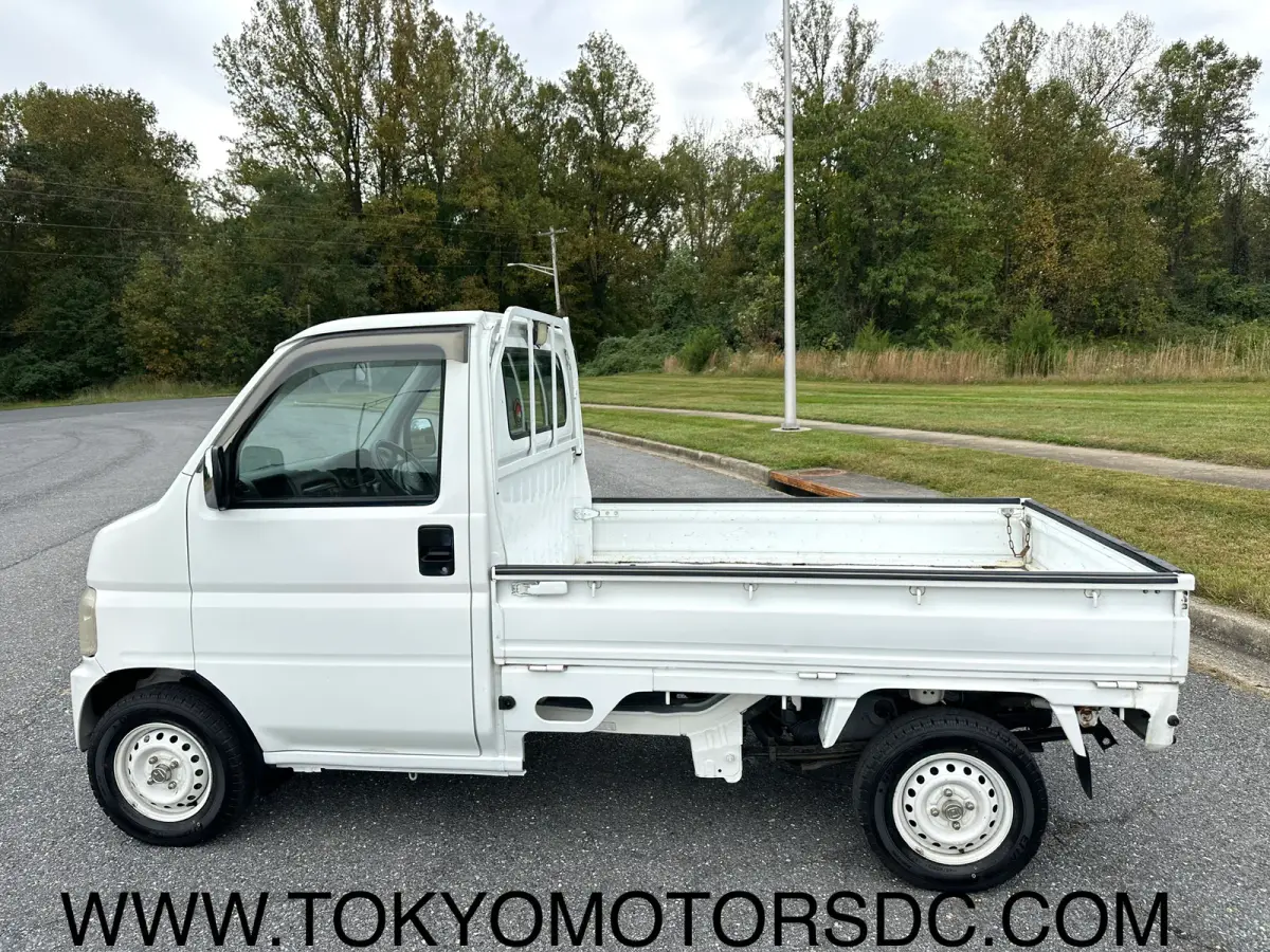 2001 Honda Acty SDX 4WD, a Kei Truck, for sale at Tokyo Motors DC in Boyds, MD (photo 2 of 17)