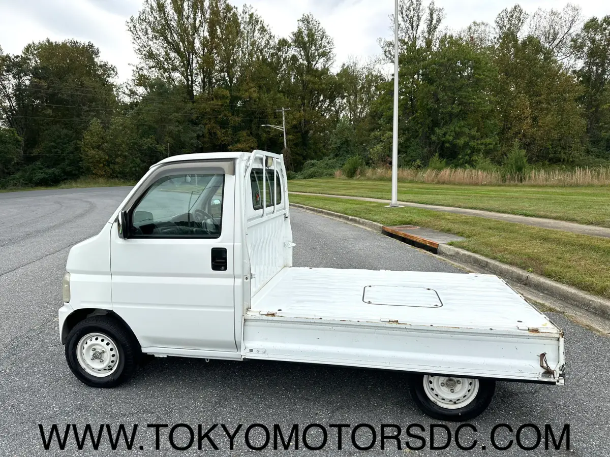 2001 Honda Acty SDX 4WD, a Kei Truck, for sale at Tokyo Motors DC in Boyds, MD (photo 3 of 17)