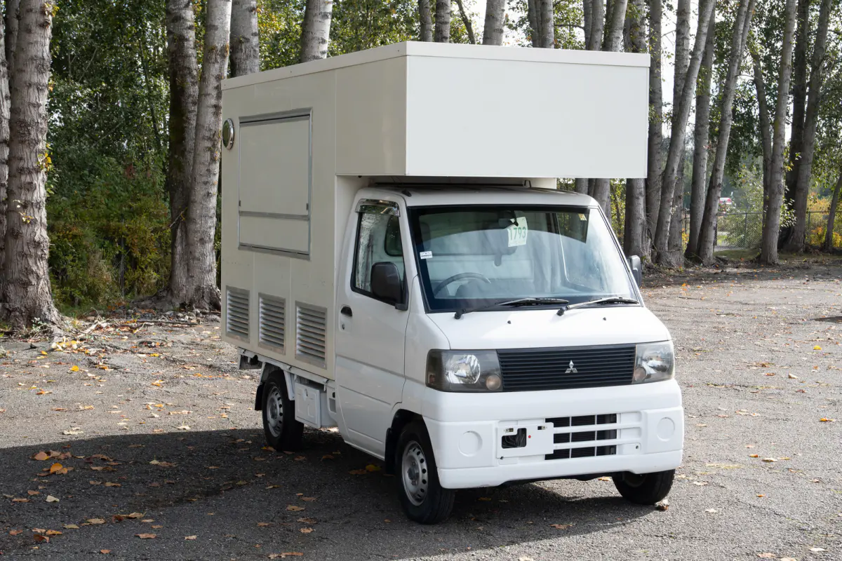 2001 Mitsubishi Minicab Food Truck, a black Kei Truck, for sale at The Import Guys in Ferndale, WA (photo 11 of 15)