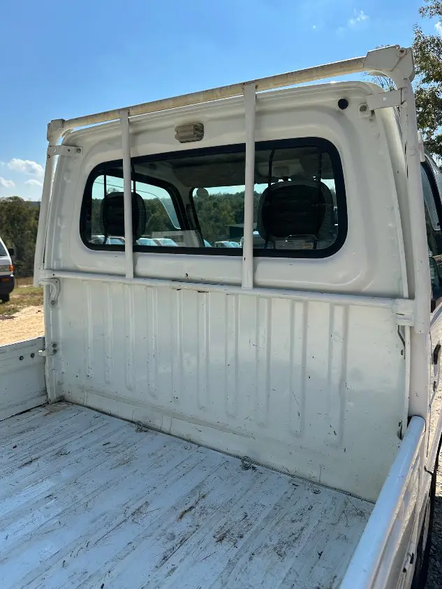 2001 Subaru Sambar 4WD, a white Kei Truck, for sale at Mayberry Mini Trucks in Mount Airy, NC (photo 20 of 20)