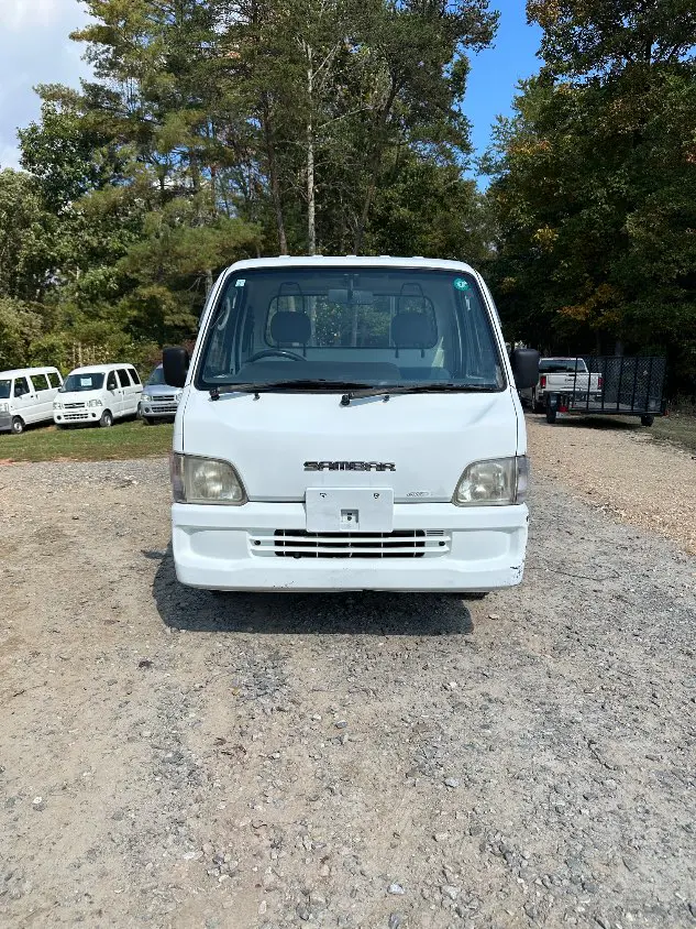 2001 Subaru Sambar 4WD, a white Kei Truck, for sale at Mayberry Mini Trucks in Mount Airy, NC (photo 4 of 20)
