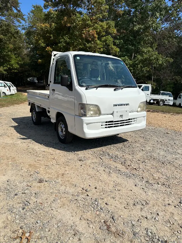2001 Subaru Sambar 4WD, a white Kei Truck, for sale at Mayberry Mini Trucks in Mount Airy, NC (photo 5 of 20)