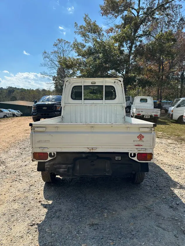 2001 Subaru Sambar 4WD, a white Kei Truck, for sale at Mayberry Mini Trucks in Mount Airy, NC (photo 8 of 20)