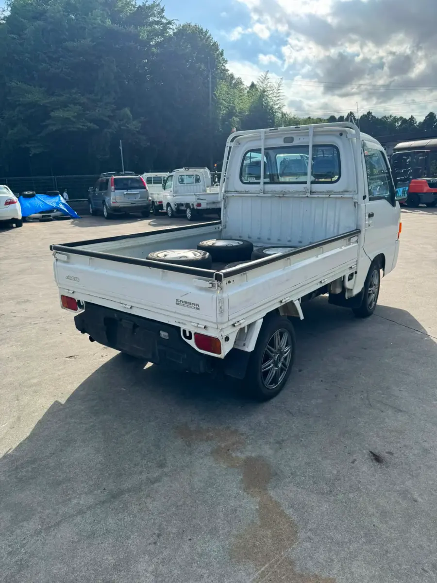 2001 Subaru Sambar 4x4, a white Kei Truck, for sale at Skyline Kei Trucks in Houston, TX (photo 3 of 7)