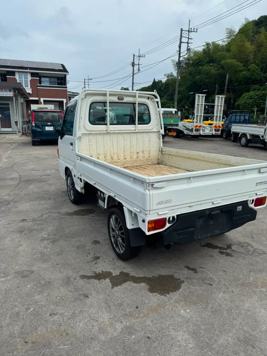 2001 Subaru Sambar 4x4, a white Kei Truck, for sale at Skyline Kei Trucks in Houston, TX (photo 6 of 15)