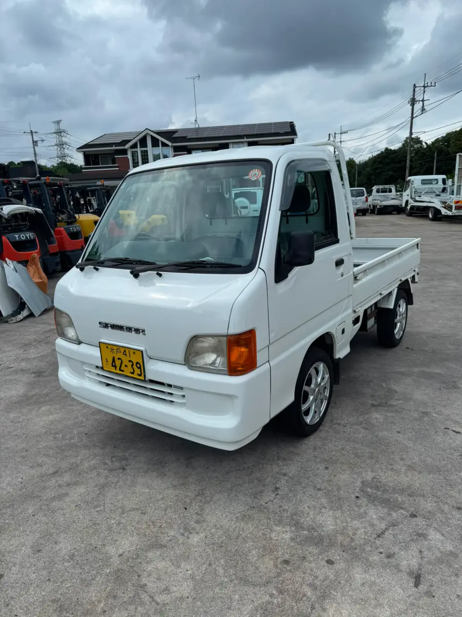 2001 Subaru Sambar 4x4, a white Kei Truck, for sale at Skyline Kei Trucks in Houston, TX (photo 2 of 9)