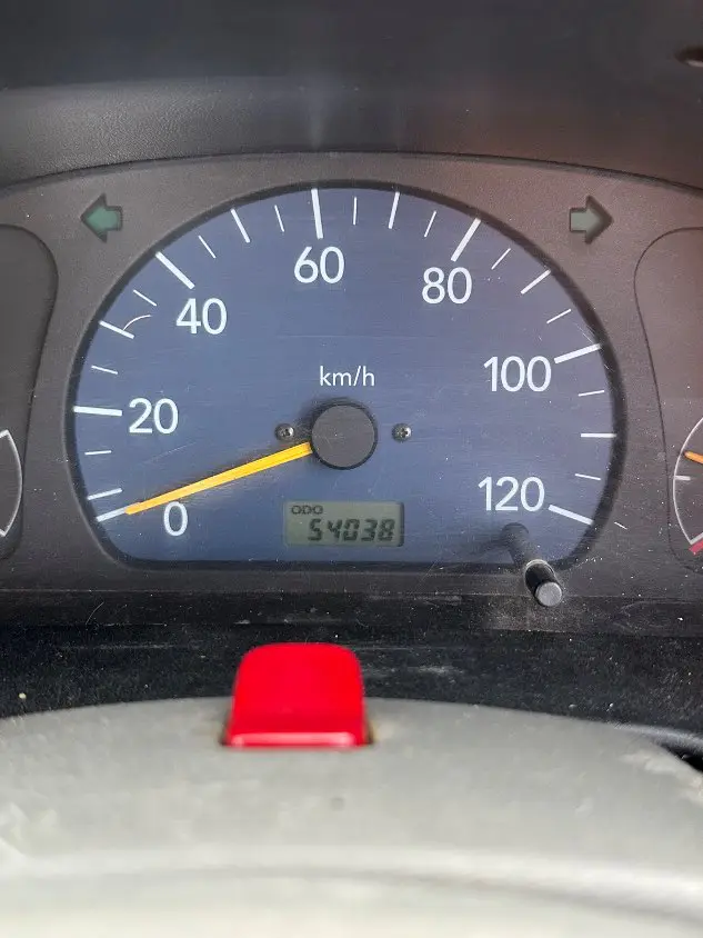 2001 Suzuki Carry 4WD, a white Kei Truck, for sale at Mayberry Mini Trucks in Mount Airy, NC (photo 3 of 20)