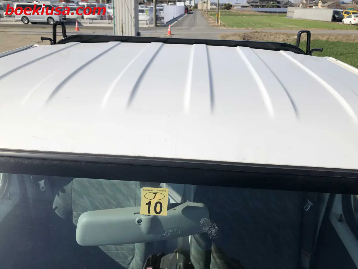2001 Suzuki Carry 4x4, a white Kei Truck, for sale at Boeki USA in Paterson, NJ (photo 20 of 20)