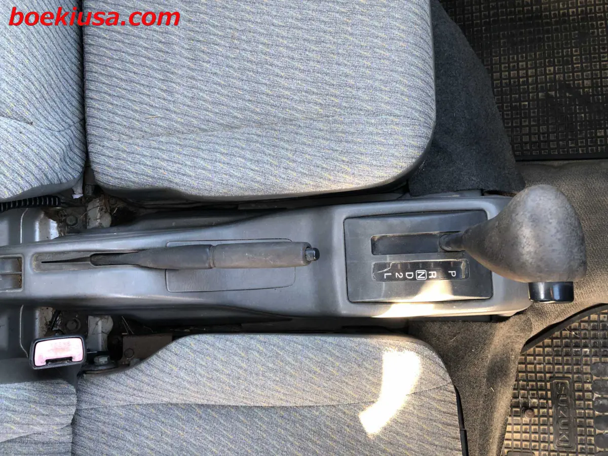 2001 Suzuki Carry, a silver Kei Truck, for sale at Boeki USA in Paterson, NJ (photo 15 of 20)
