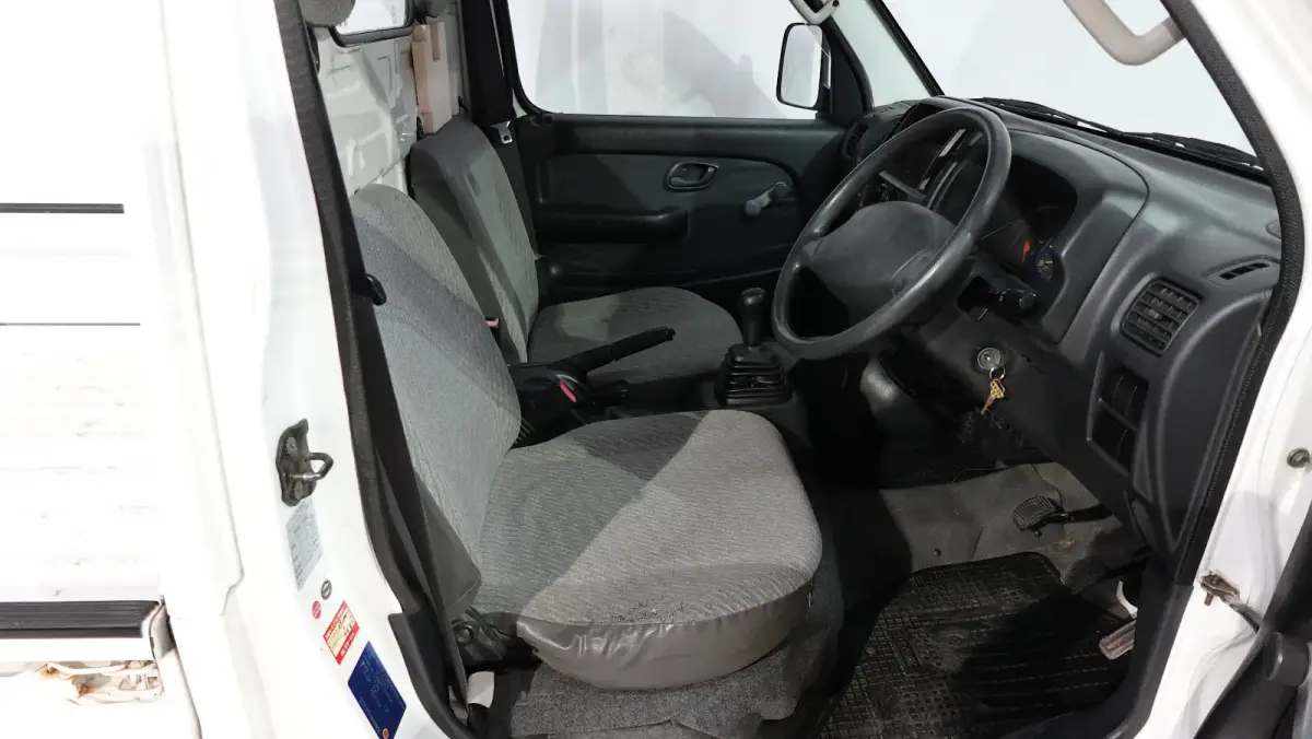 2001 Suzuki Carry Kei Truck, for sale at JDM Drive in San Antonio, TX (photo 11 of 14)