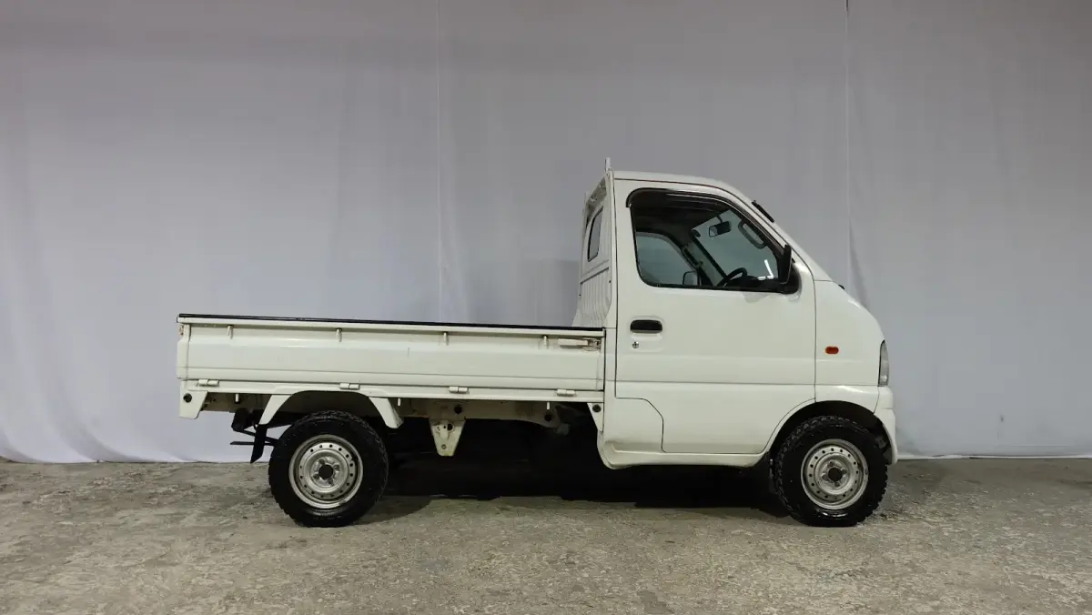 2001 Suzuki Carry Kei Truck, for sale at JDM Drive in San Antonio, TX (photo 8 of 14)