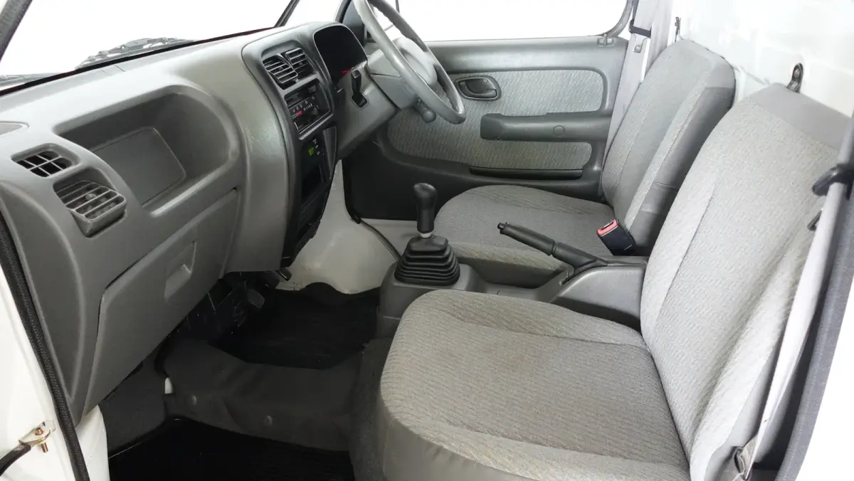 2001 Suzuki Carry Mini Kei Truck, for sale at JDM Drive in San Antonio, TX (photo 13 of 15)
