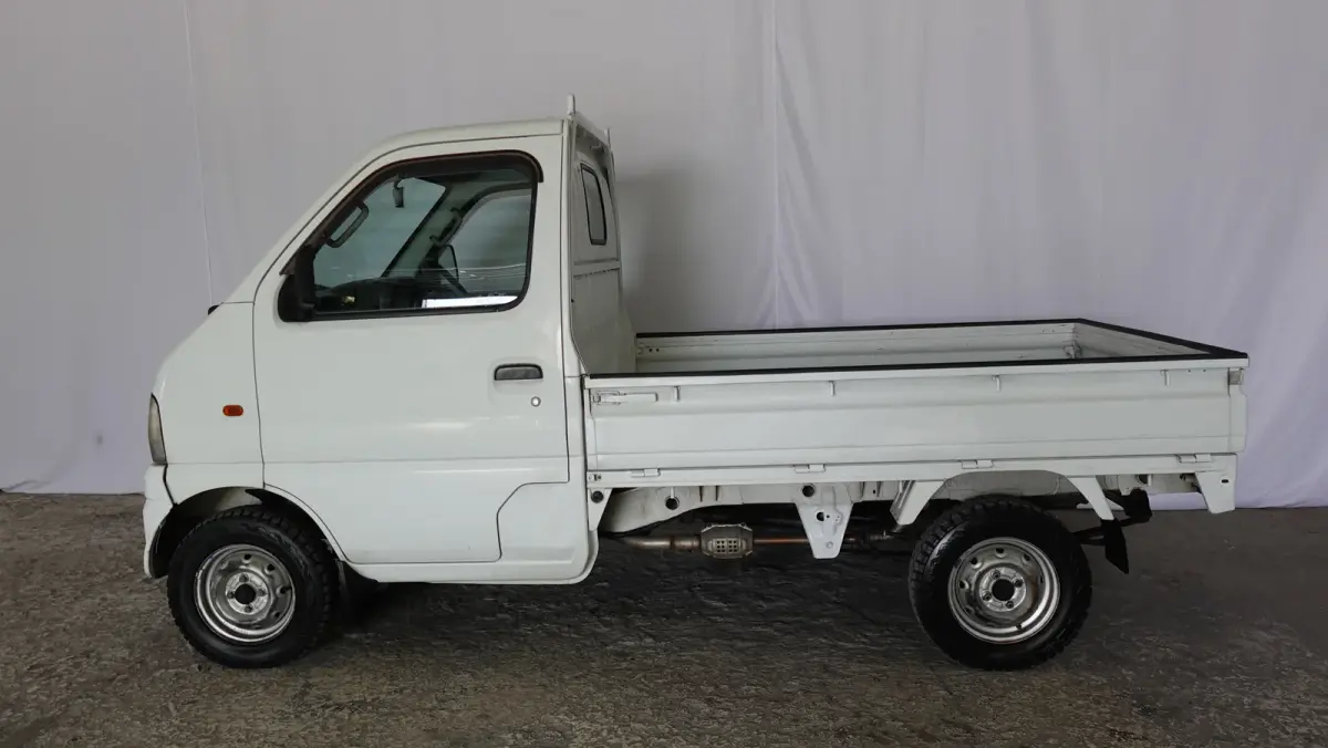2001 Suzuki Carry Mini Kei Truck, for sale at JDM Drive in San Antonio, TX (photo 5 of 15)