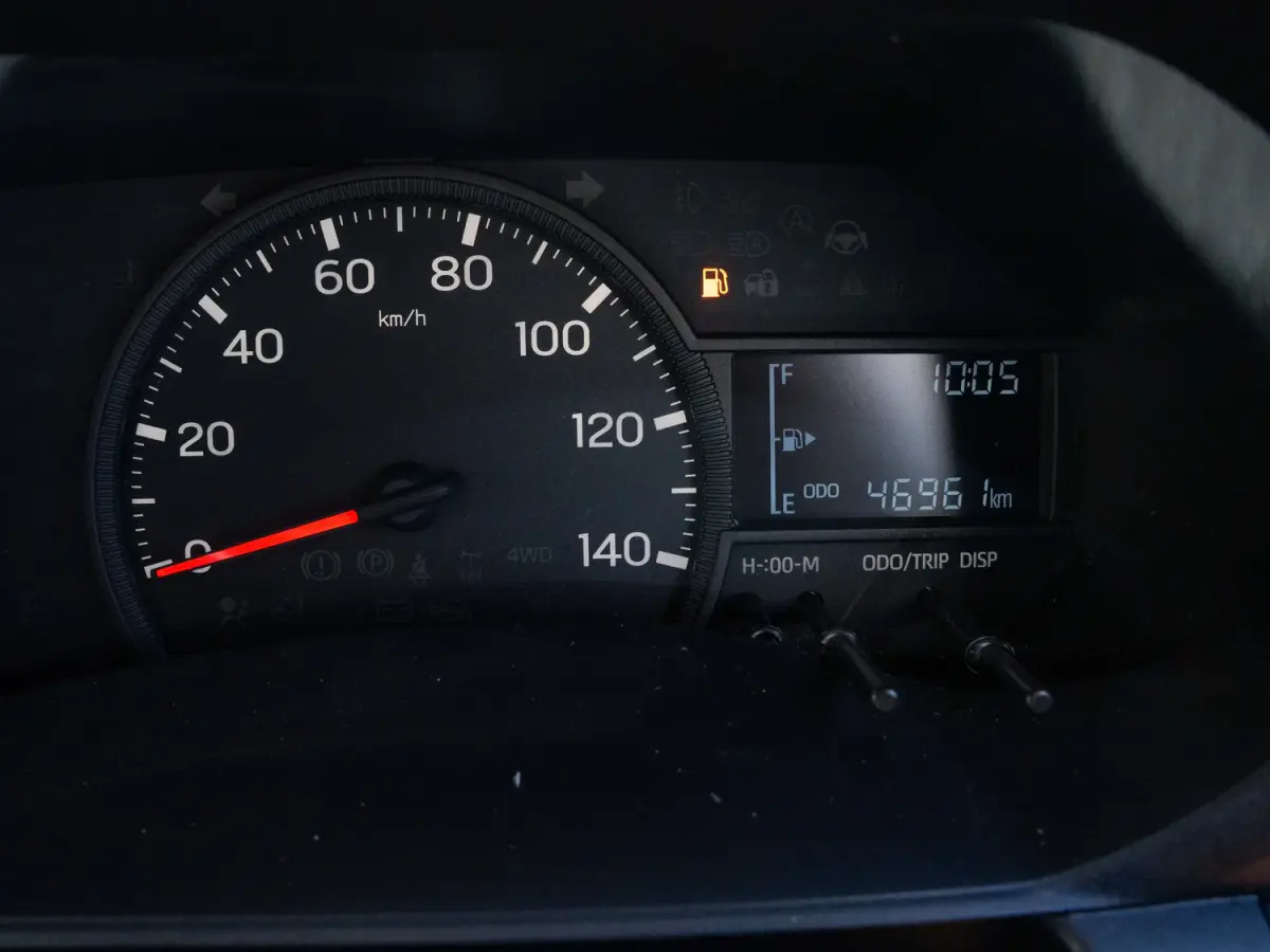 2023 Daihatsu Hijet, a black off-road Kei Truck, for sale at Japan Direct Motors in Irmo, SC (photo 16 of 19)