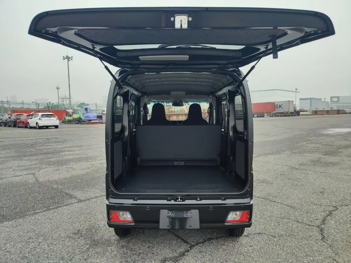 2023 Daihatsu Passenger Van, an off-road Kei Van, for sale at Dakota Mini Trucks in McIntosh, SD (photo 5 of 8)