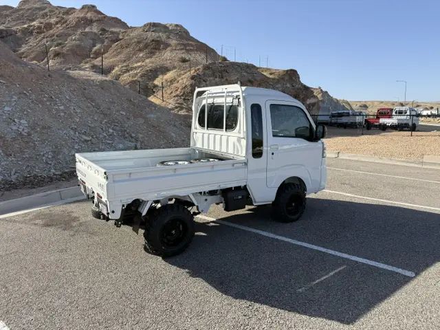 2025 Daihatsu Hijet Jumbo, a white off-road Kei Truck, for sale at Mini Monsters USA in St. George, UT (photo 1 of 25)