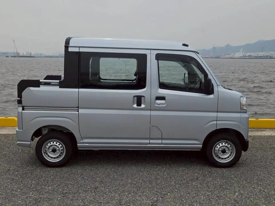 2026 Daihatsu Hijet Deck Van, a silver off-road Kei Truck, for sale at Mini Monsters USA in St. George, UT (photo 11 of 14)