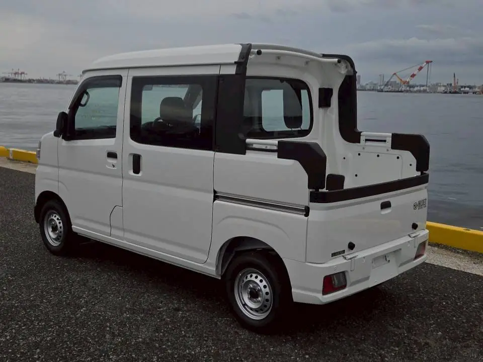 2026 Daihatsu Hijet Deck Van, a white off-road Kei Truck, for sale at Mini Monsters USA in St. George, UT (photo 4 of 17)