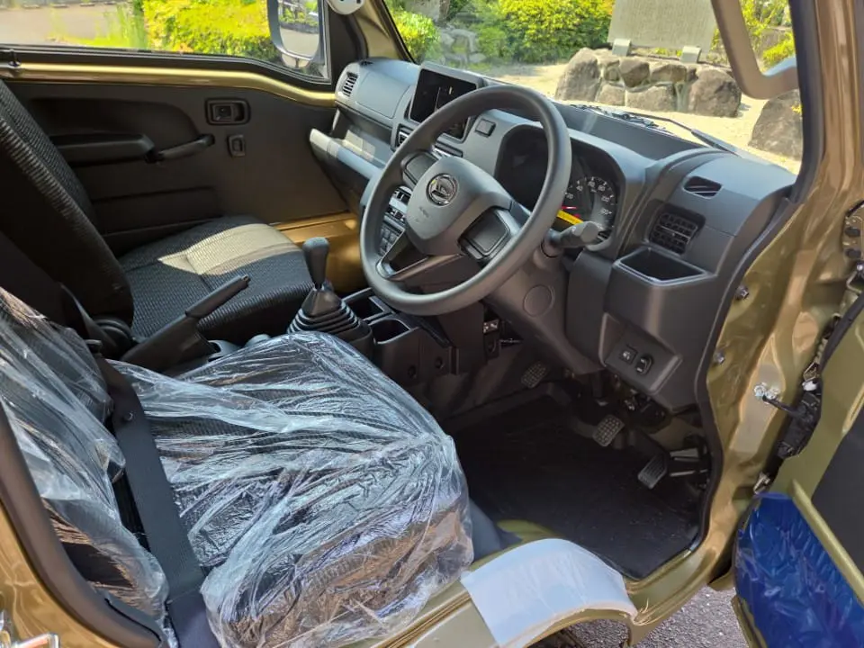 2026 Daihatsu Hijet Extreme, a green off-road Kei Truck, for sale at Mini Monsters USA in St. George, UT (photo 8 of 16)