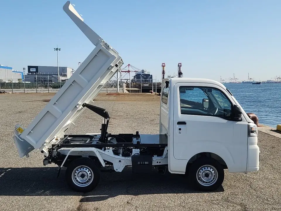 2026 Daihatsu Hijet HD Dump, a white off-road Kei Truck, for sale at Mini Monsters USA in St. George, UT (photo 10 of 19)