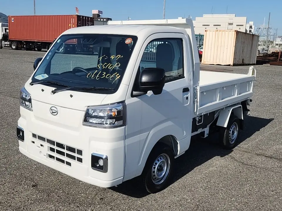 2026 Daihatsu Hijet HD Dump, a white off-road Kei Truck, for sale at Mini Monsters USA in St. George, UT (photo 2 of 19)