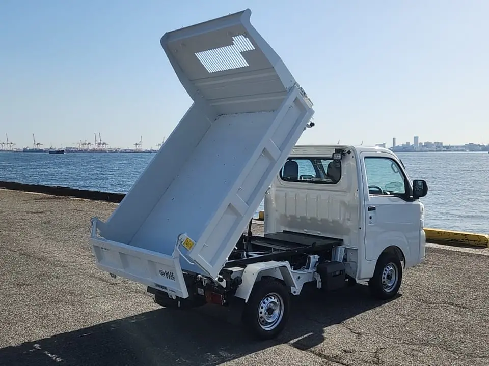 2026 Daihatsu Hijet HD Dump, a white off-road Kei Truck, for sale at Mini Monsters USA in St. George, UT (photo 8 of 19)