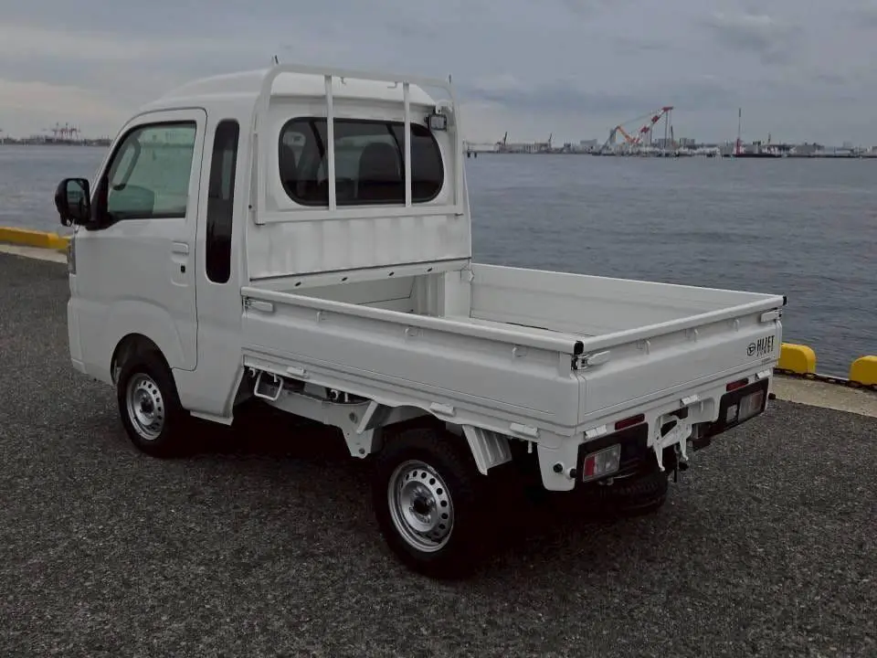 2026 Daihatsu Hijet Jumbo CVT Auto, an off-road Kei Truck, for sale at Dakota Mini Trucks in McIntosh, SD (photo 2 of 5)