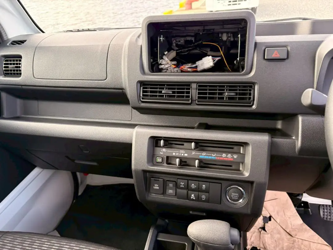 2026 Daihatsu Hijet Jumbo CVT Auto, an off-road Kei Truck, for sale at Dakota Mini Trucks in McIntosh, SD (photo 5 of 5)