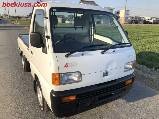1996 Mazda Scrum 4x4, a white Kei Truck, for sale at Boeki USA in Paterson, NJ