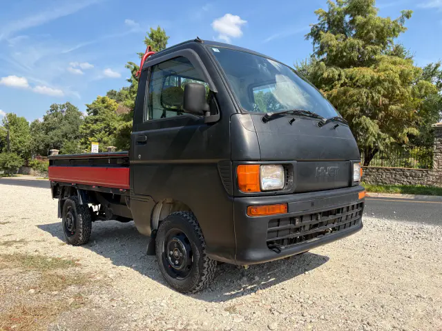 1998 Daihatsu Hijet, 4WD + AC, a Kei Truck, for sale at Sunshine Imports in Austin, TX