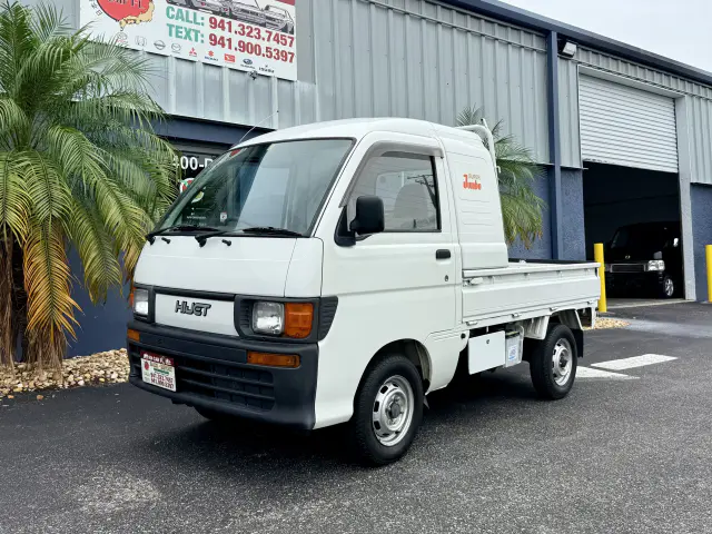 1998 Daihatsu HiJet JUMBO Kei Truck 4WD, for sale at Japan Car FL in Oldsmar, FL