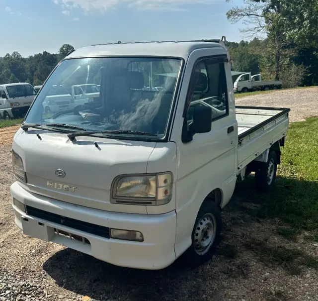 2000 Daihatsu Hijet 4WD, a white Kei Truck, for sale at Mayberry Mini Trucks in Mount Airy, NC