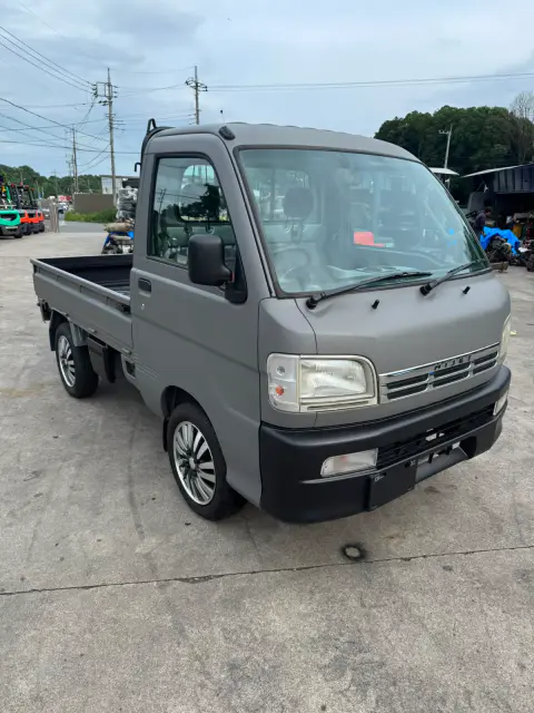 2000 Daihatsu Hijet 4x4, a gray Kei Truck, for sale at Skyline Kei Trucks in Houston, TX