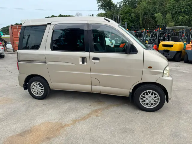 2001 Daihatsu Atrai Wagon, a Kei Van, for sale at Skyline Kei Trucks in Houston, TX