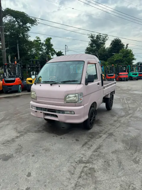 2001 Daihatsu Hijet Jumbo 4x2 A/T, a Kei Truck, for sale at Skyline Kei Trucks in Houston, TX