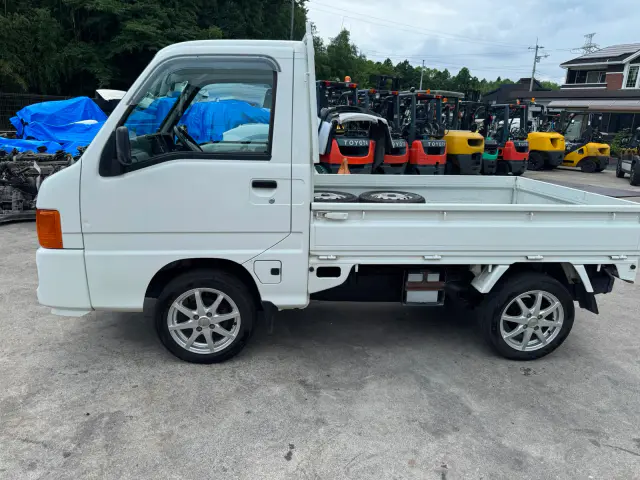 2001 Subaru Sambar 4x4, a white Kei Truck, for sale at Skyline Kei Trucks in Houston, TX