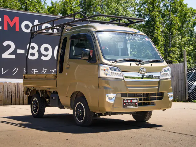 2021 Daihatsu Hijet, a green off-road Kei Truck, for sale at Japan Direct Motors in Irmo, SC